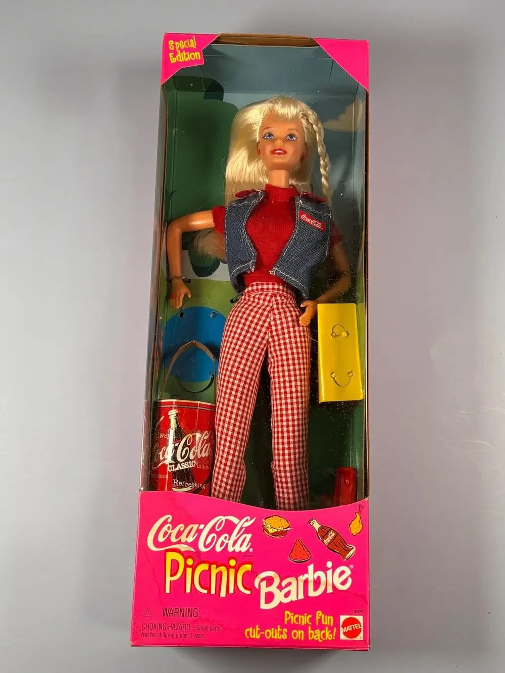 Barbie Doll 1997 Coca Cola Picnic Barbie Special Edition NIB Mattel 19626